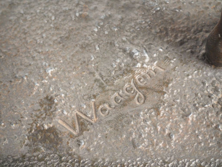 Max Arthur WAAGEN. "Les boxeurs". Paire de sculptures en régule à pati