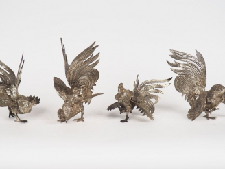 Vente aux enchères 4 coqs de de bruyère en métal argenté.