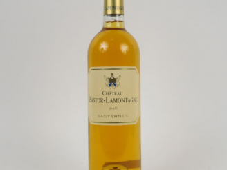 Vente aux enchères 1 BOUTEILLE CHÂTEAU BASTOR LAMONTAGNE SAUTERNES - 2007