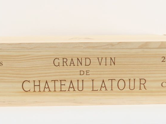 6 BOUTEILLES CHÂTEAU LATOUR 1er GCC PAUILLAC - 2010 - CBO - CAISSE CER