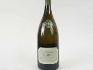 Vente aux enchères 1 MAGNUM CHABLIS 'LA SEREINE' LA CHABLISIENNE - 2010