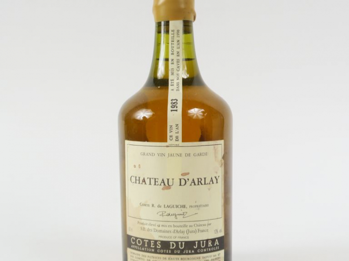 1 BOUTEILLE CÔTES DU JURA CHÂTEAU D'ARLAU COMTE DE LAGUICHE - 1983 - C