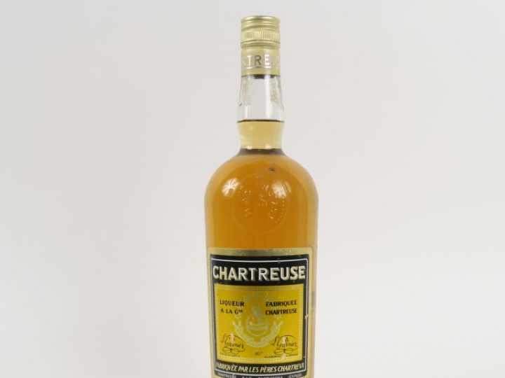 1 BOUTEILLE CHARTREUSE JAUNE TARRAGONE PÉRIODE 1973-1985