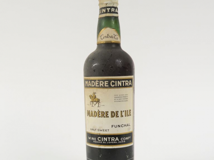 1 VIEILLE BOUTEILLE MADÈRE DE L'ILE CINTRA - CAPS ÉTAIN