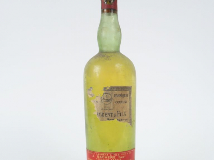 1 VIEILLE BOUTEILLE LIQUEUR FABRIQUÉE AU COUVENT J. LAURENT   FILS - E