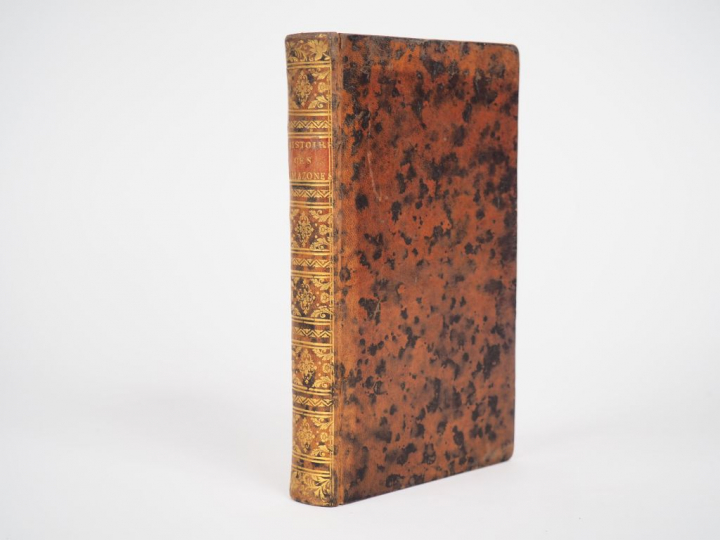 GUYON (Abbé Cl.-M.). HISTOIRE DES AMAZONES ANCIENNES ET MODERNES, enri