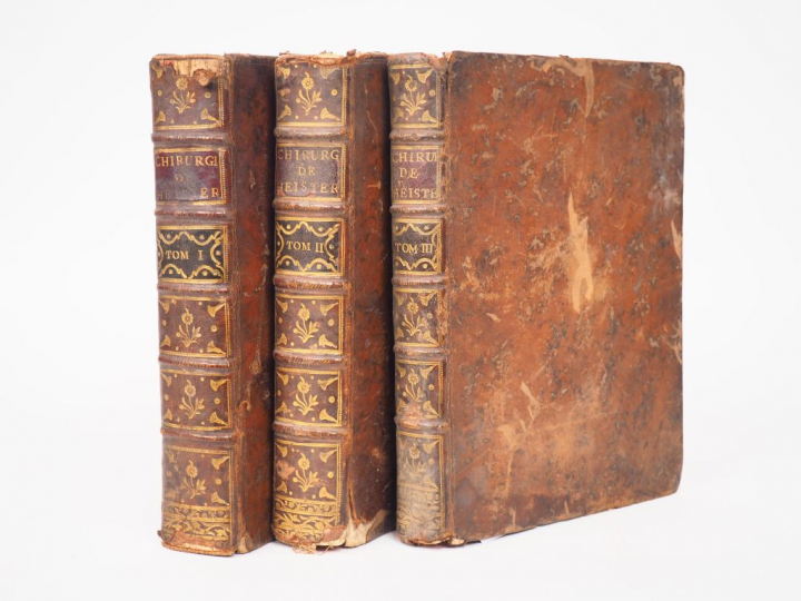 [MÉDECINE]. HEISTER (L.). INSTITUTIONS DE CHIRURGIE. Avignon, Niel, 17