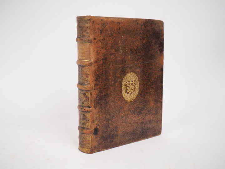 MENESTRIER (Cl. Fr.). ÉLOGE HISTORIQUE DE LA VILLE DE LYON, et sa Gran
