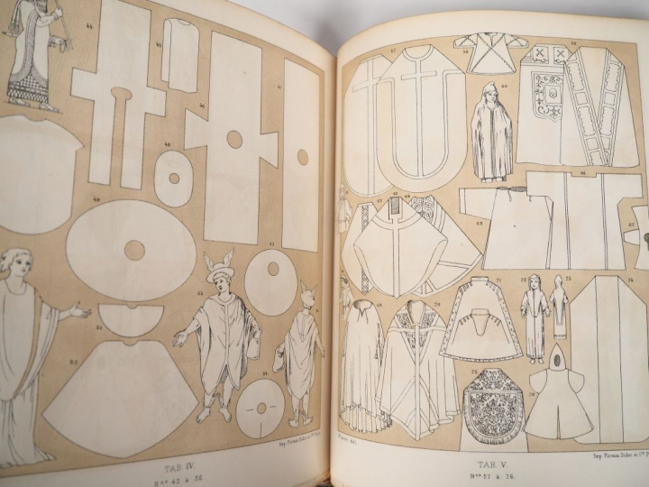 RACINET (A.). LE COSTUME HISTORIQUE. P., Firmin-Didot, 1888. Six volum