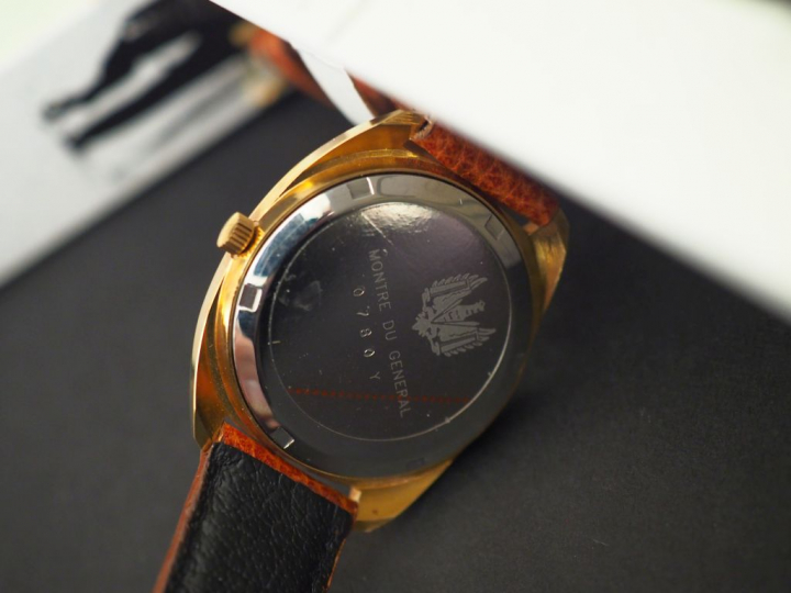 LIP.  Montre "Général de Gaulle", dans sa boite d'origine.   