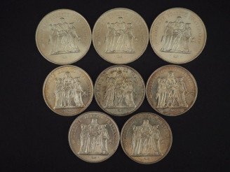 Vente aux enchères 5 pièces de 10 Francs argent 3 pièces de 50 Francs argent Poids : 216 