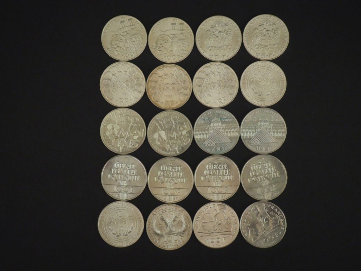 20 pièces de 100 Francs argent Poids : 300 g   