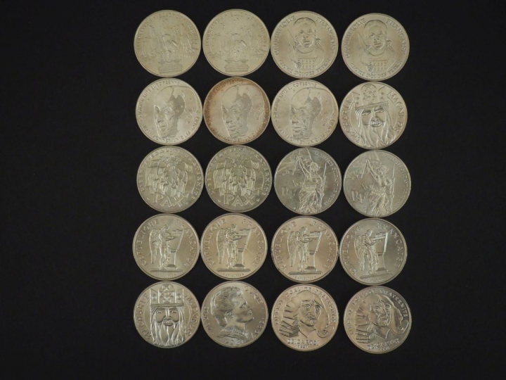 20 pièces de 100 Francs argent Poids : 300 g   