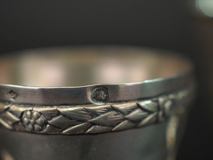 4 différents coquetiers en argent, poinçon Minerve. Poids : 95 g   