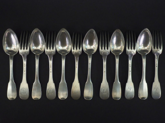 Vente aux enchères 6 grands couverts en argent, poinçon au premier coq, décor de monogram