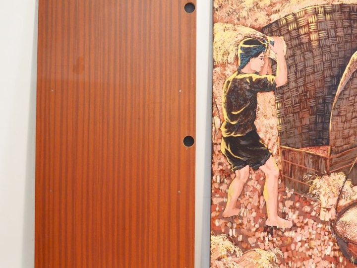 Vietnam, seconde moitié XXe siècle, Important panneau en laque polychr