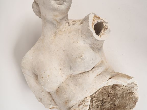 Ecole française ou vietnamienne dans le goût de l'école de Hanoï. Bust