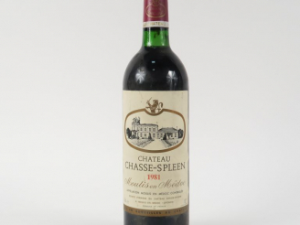 Vente aux enchères 1 BOUTEILLE CHÂTEAU CHASSE SPLEEN MOULIS - 1981 - BG