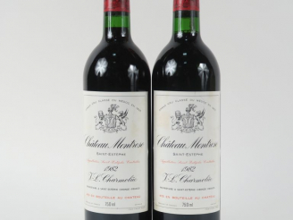 Vente aux enchères 2 BOUTEILLES CHÂTEAU MONTROSE GCC ST ESTEPHE - 1982