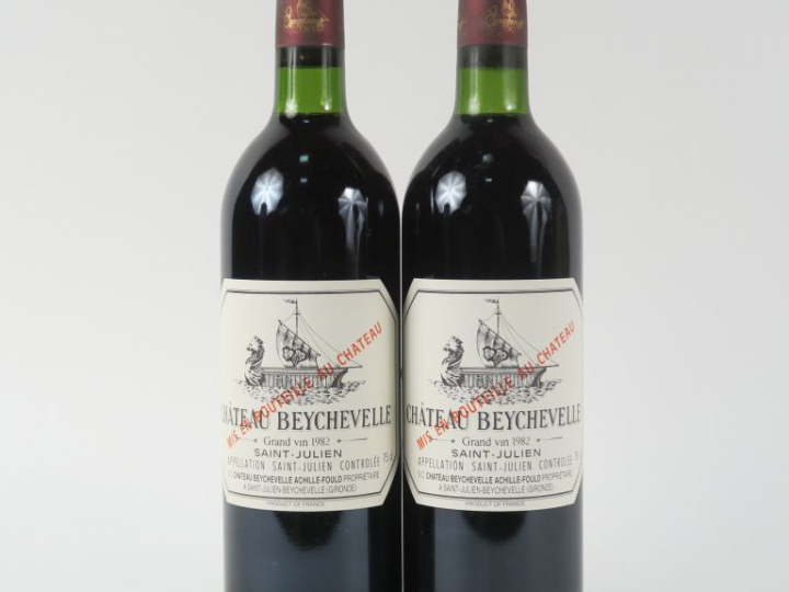 2 BOUTEILLES CHÂTEAU BEYCHEVELLE GCC ST JULIEN - 1982 - BG