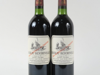 Vente aux enchères 2 BOUTEILLES CHÂTEAU BEYCHEVELLE GCC ST JULIEN - 1982 - BG