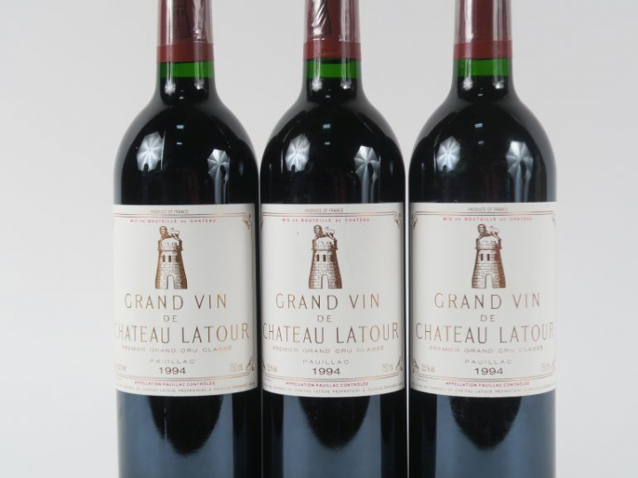 3 BOUTEILLES CHÂTEAU LATOUR 1er GCC PAUILLAC - 1994