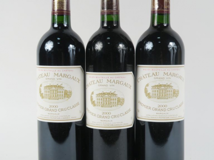 3 BOUTEILLES CHÂTEAU MARGAUX 1er GCC MARGAUX - 2000