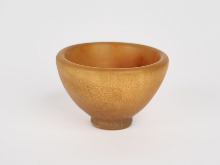 Georges BASTARD. Petit mortier "D3"  Monogrammé sous la base. H. 4 cm 