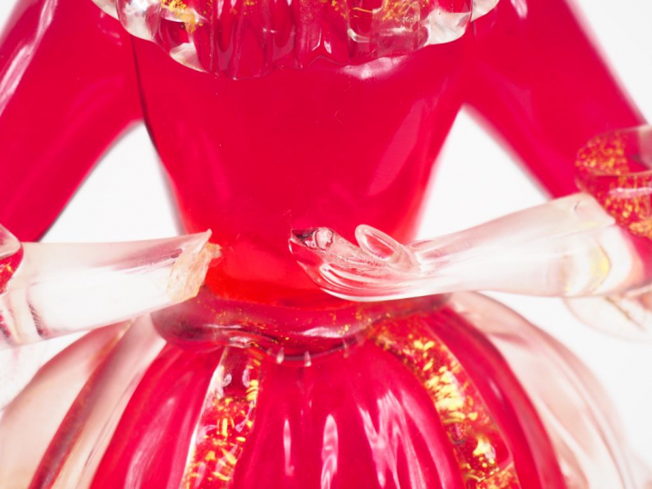 Paire de sujets en en verre soufflé polychrome de Murano, "couple d'él