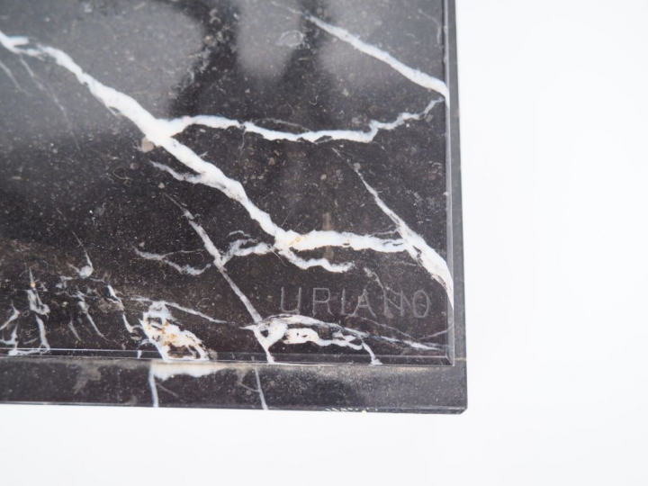 URIANO. "Jeune fille à la biche". Groupe en régule polychrome sur un s