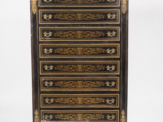 Vente aux enchères Semainier Napoléon III en marqueterie Boulle et bois noirci, ornementa