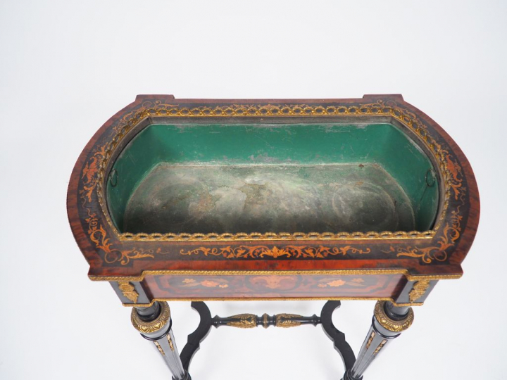 Jardinière Napoléon III de style Louis XVI en marqueterie à décor de f