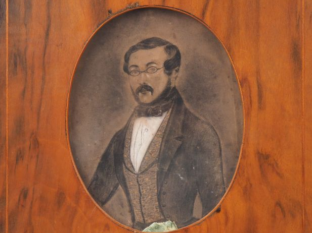 Ecole française XIXème. "Portrait d'Eugène Hilaire". Aquarelle. Dim. 1