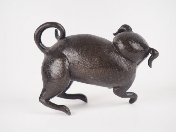 Sujet en bronze début XXème à patine brune "chiot chinois" Dim. 8 x 11