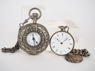 Vente aux enchères Victor FLEURY rue de la Paix. Montre de gousset en argent à décor de f