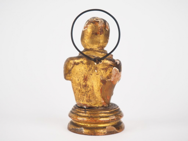 Reliquaire XVIIIème XIXème en bois sculpté et doré figurant une Saint 