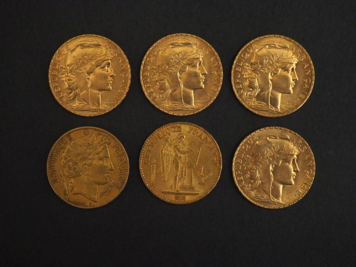 Six pièces de 20 Francs or, 1851-A, 1977-A et 1912 (x4).   