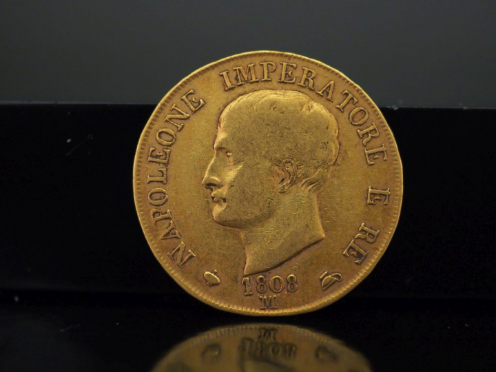Pièce de 40 Lire or, Napoléon empereur, 1808-M. Poids. 12,77 g   