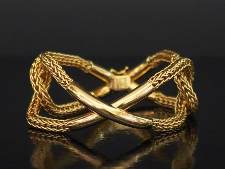 SPITZER   FUHRMANN Large bracelet ajouré en or jaune, maille ronde tre