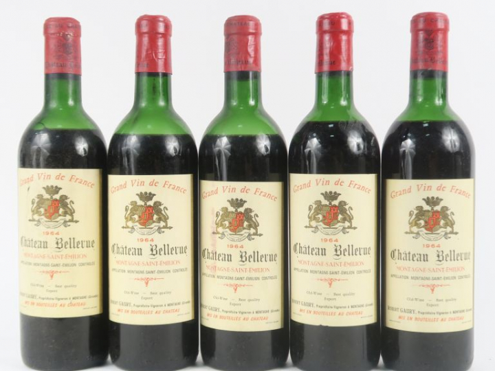5 BOUTEILLES CHÂTEAU BELLEVUE MONTAGNE ST EMILION - 1964 - 2 MEP/1 MEP