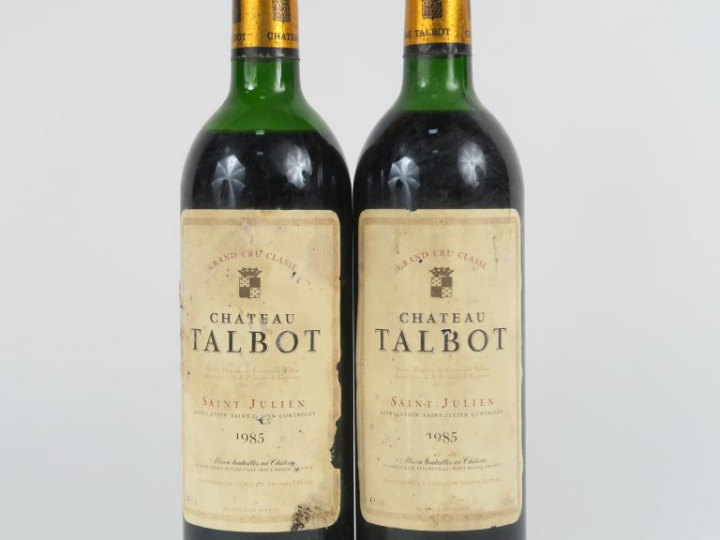 2 BOUTEILLES CHÂTEAU TALBOT GCC ST JULIEN - 1985 - 1 HEP/1 MEP/ELA
