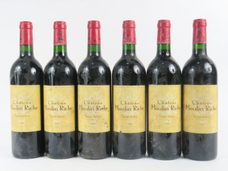 Vente aux enchères 6 BOUTEILLES CHÂTEAU MOULIN RICHE ST JULIEN - 1998 - EF