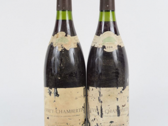 Vente aux enchères 2 BOUTEILLES GEVREY CHAMBERTIN LOUIS LESANGLIER - 1995 - EA