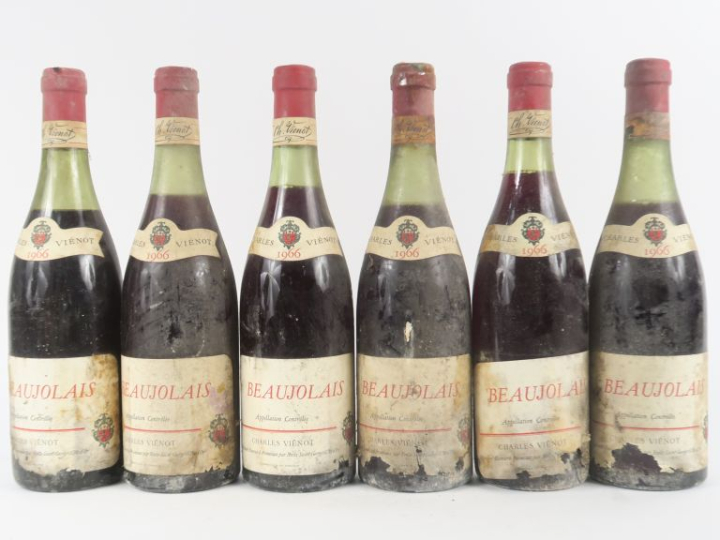 6 BOUTEILLES BEAUJOLAIS CHARLES VIENOT - 1966 - NIVEAUX DE 3 CM à 4,5 