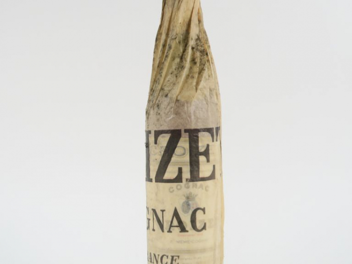 1 VIEILLE BOUTEILLE COGNAC CROIZET - CAPS ETAIN