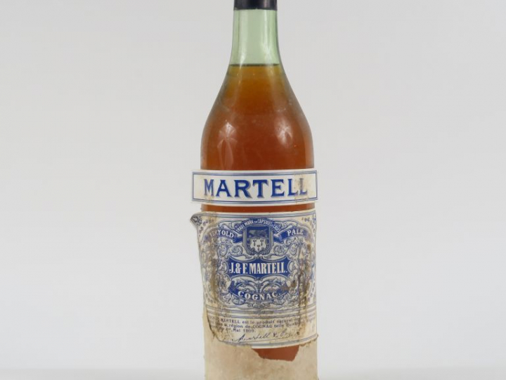1 VIEILLE BOUTEILLE COGNAC MARTELL *** - CAPS ETAIN