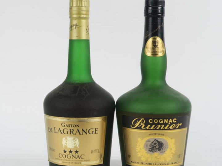 2 BOUTEILLES COGNAC : 1 PRUNIER NIVEAU BAS - 1 GASTON DE LAGRANGE ***