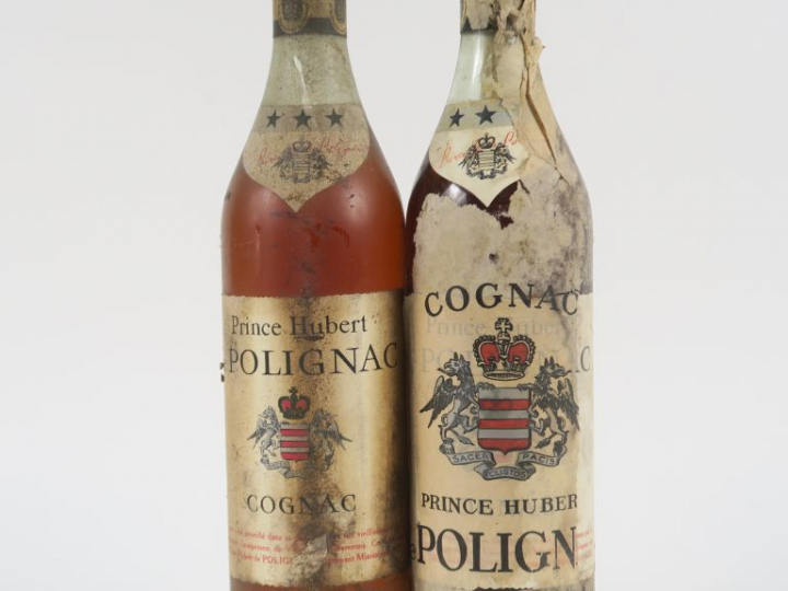2 VIEILLES BOUTEILLES COGNAC PRINCE HUBERT DE POLIGNAC - BS