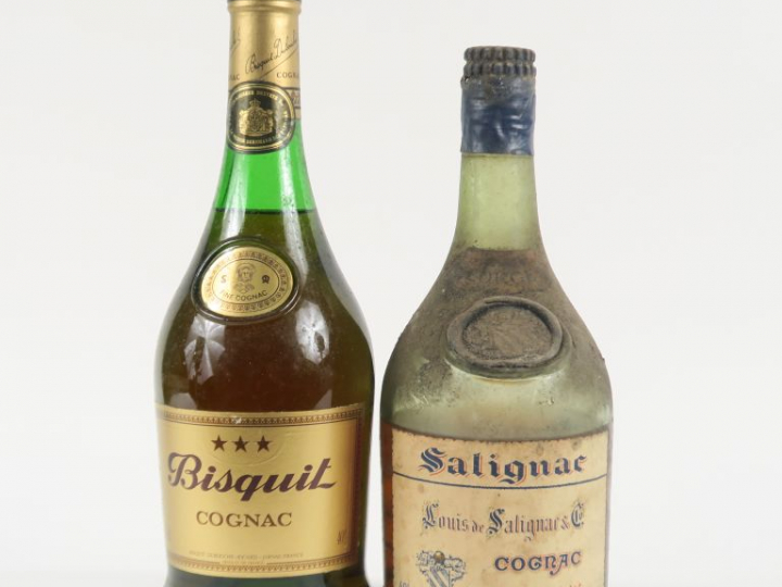 2 BOUTEILLES COGNAC : 1 LOUIS DE SALIGNAC NIVEAU BAS/BS - 1 BISQUIT **
