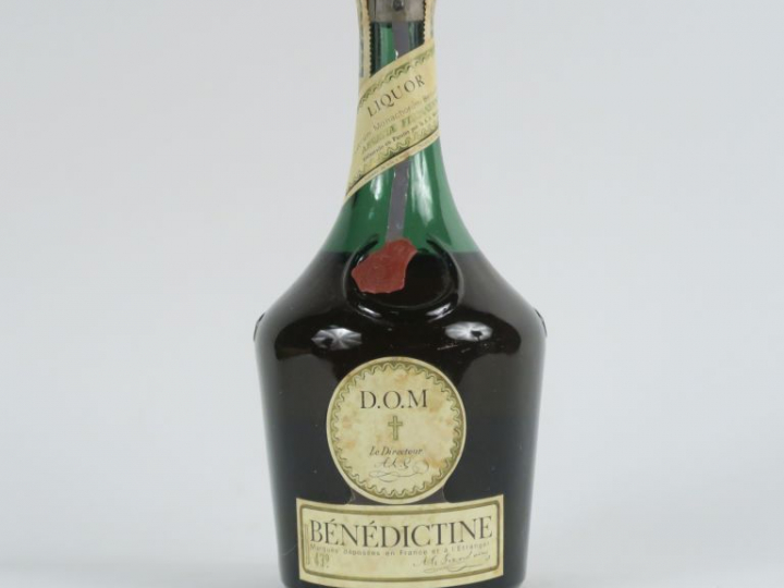 1 VIEILLE BOUTEILLE BENEDICTINE D.O.M 43°